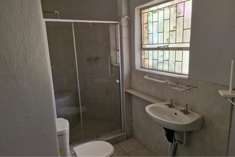 4 Bedroom Property for Sale in Wilkoppies North West